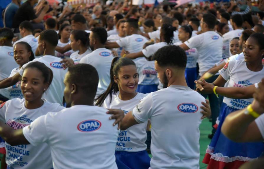Dominicanos esperan resultado de “Un récord pal’ merengue” en el Guinness