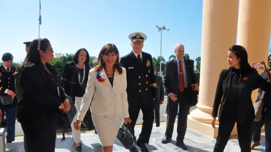Presidente Medina recibe a funcionarios de Estados Unidos Presidente Medina recibe a funcionarios de Estados Unidos