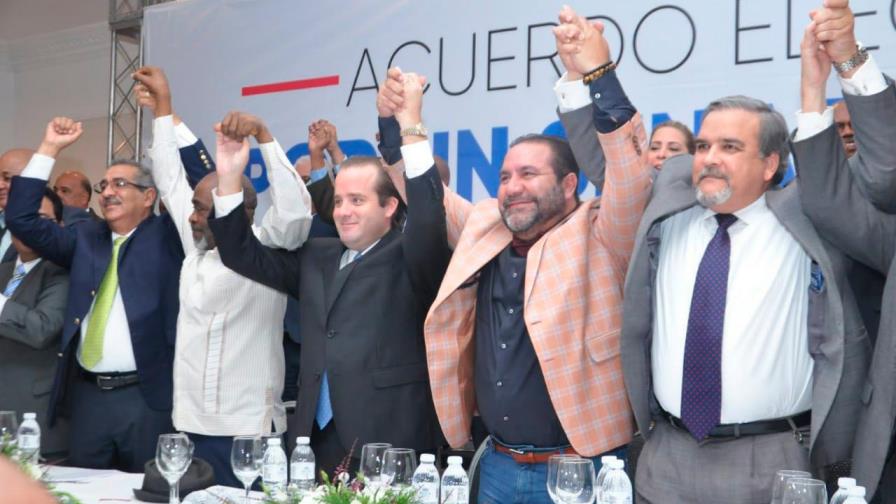 PRM, Fuerza del Pueblo y coalición de partidos acuerdan llevar 24 candidatos a senadores