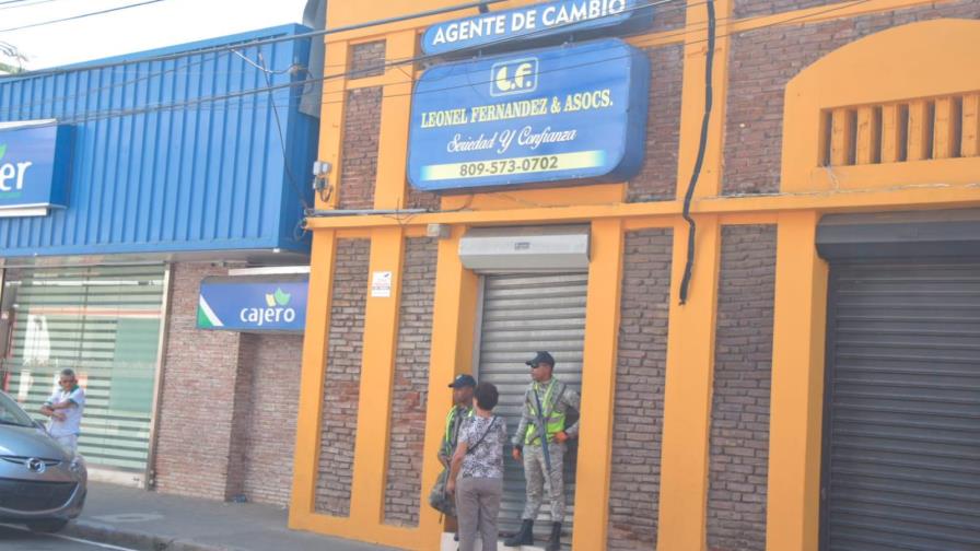 Allanan negocios y viviendas en La Vega en busca de supuesto lugarteniente de Quirinito Allanan negocios y viviendas en La Vega en busca de supuesto lugarteniente de Quirinito