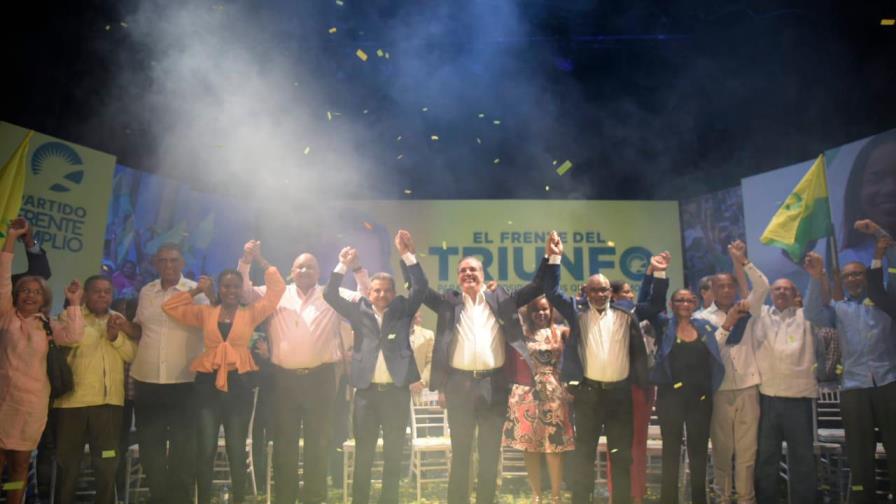 Frente Amplio proclama a Luis Abinader como su candidato presidencial