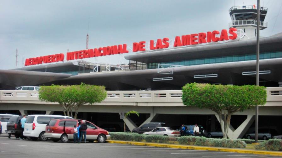 Deportan ecuatoriano calificado de “peligroso” por la justicia de su país