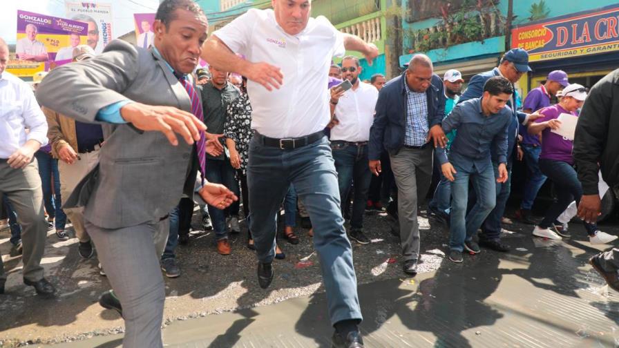 Gonzalo Castillo salta charco al iniciar campaña política en comunidades