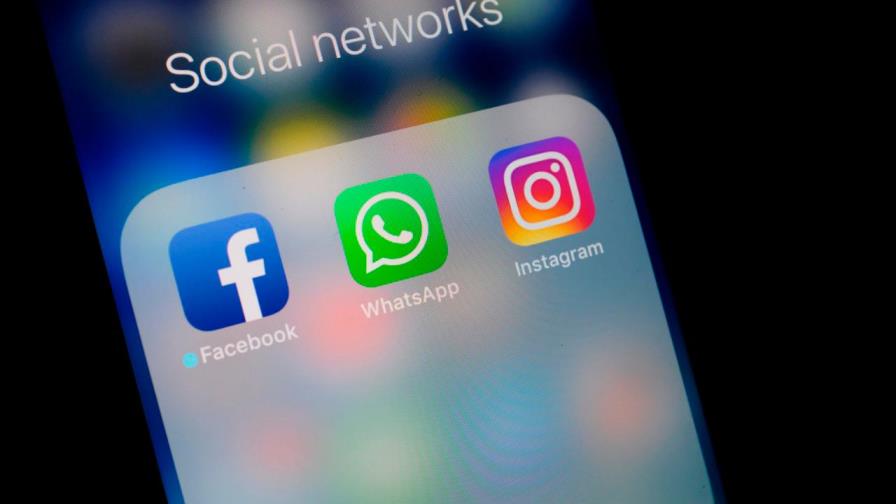 Los estrellones de Facebook, Instagram y WhatsApp cada vez son más comunes