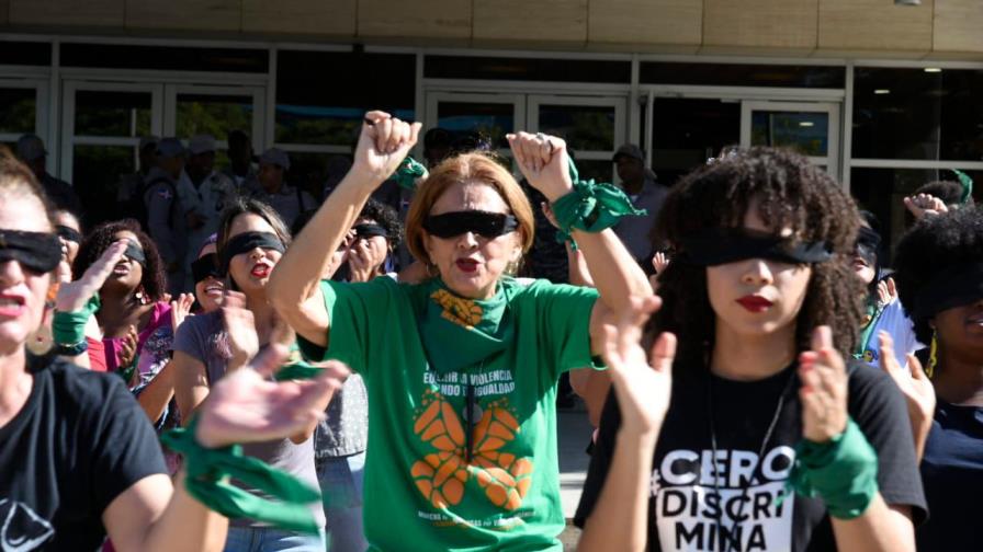 “Un violador en mi camino”, un grito de auxilio contra el machismo y la violencia de género “Un violador en mi camino”, un grito de auxilio contra el machismo y la violencia de género