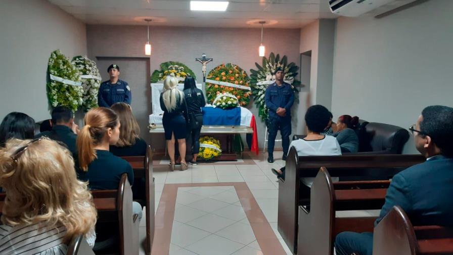 Teniente SWAT muerto en Los Rosales “murió feliz, murió en su pasión que era la Policía Nacional”, cuenta la hermana