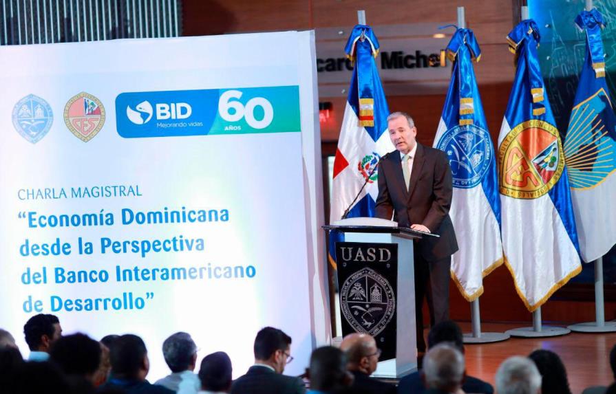 El BID dice el Estado dominicano adolece de recursos para cumplir con objetivos 