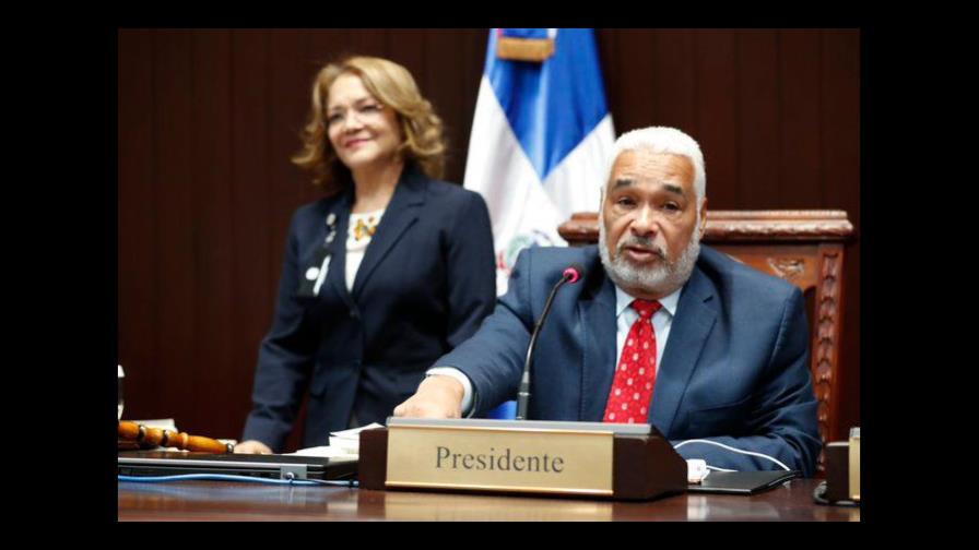 Diputados convierten en ley emisión de bonos por RD$246 mil millones para sustentar el Presupuesto del 2020 Diputados convierten en ley emisión de bonos por RD$246 mil millones para sustentar el Presupuesto del 2020