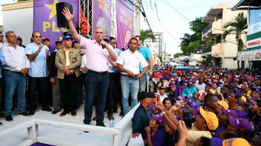 Gonzalo Castillo asume lema: Más cuartos y más empleos