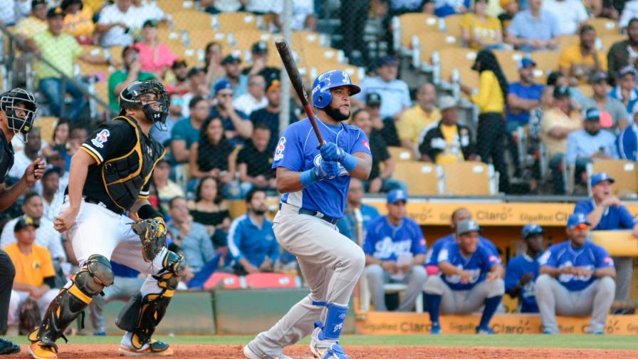 El Licey apaleó a las Águilas y se queda solo en primero