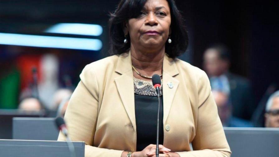 Diputada reformista se debate entre la vida y la muerte tras sufrir infarto