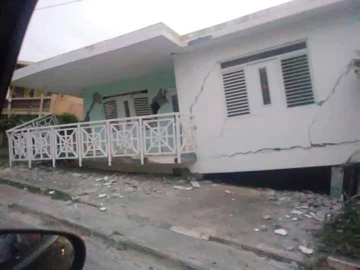 Varias viviendas sufrieron daños. 