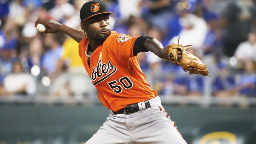 Atracan al lanzador Miguel Castro en La Romana y se salva de milagro 