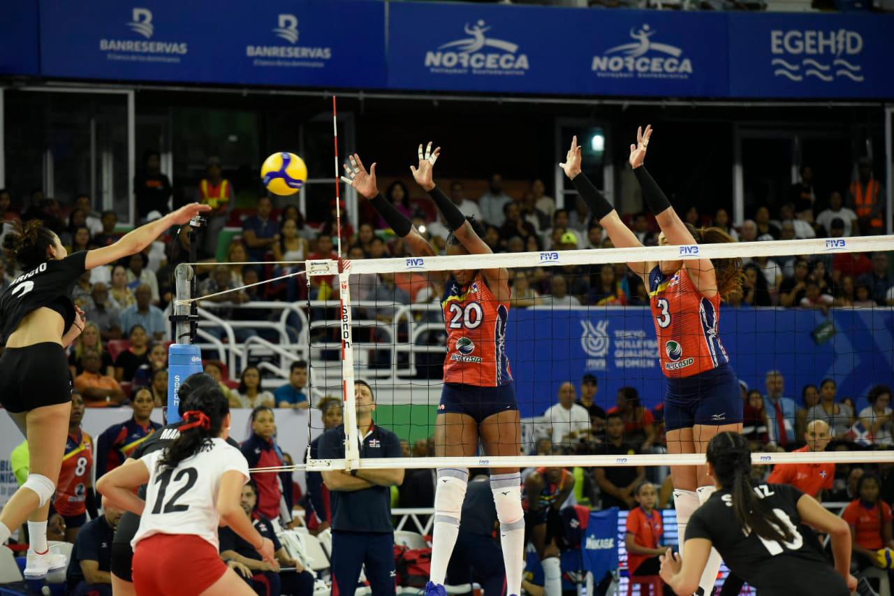 Las mexicanas cayeron los dos primeros parciales, pero lograron recomponerse.