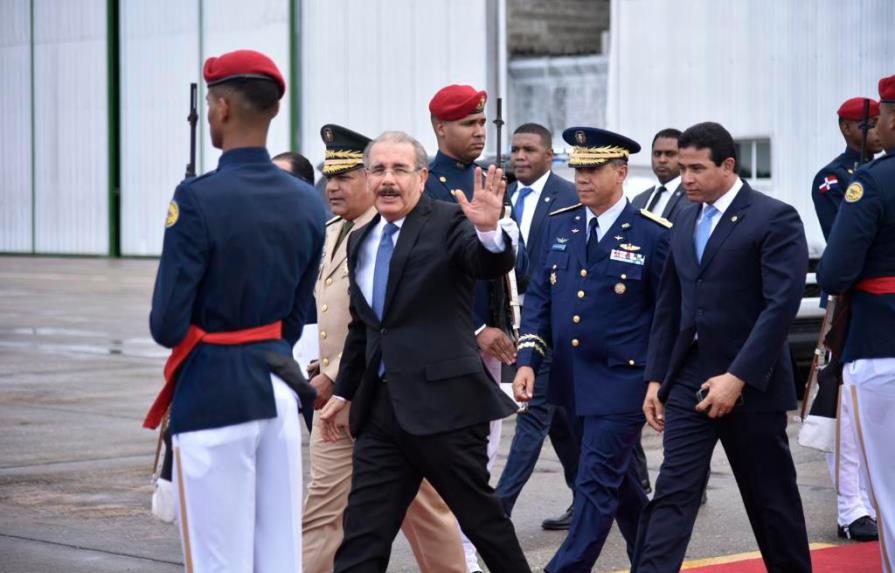 Presidente Medina viaja a Guatemala y se reunirá con su homólogo 