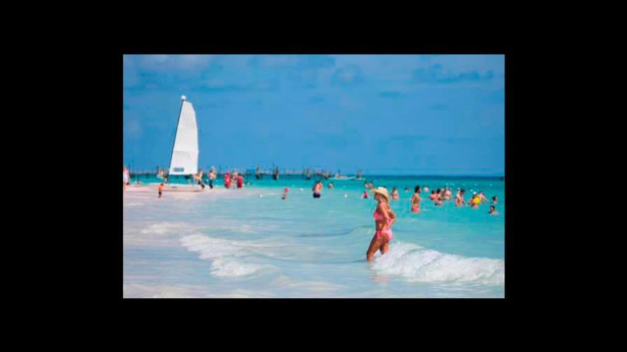 Turismo y sector privado crearán fondo por US$4 millones para estrategia marca país