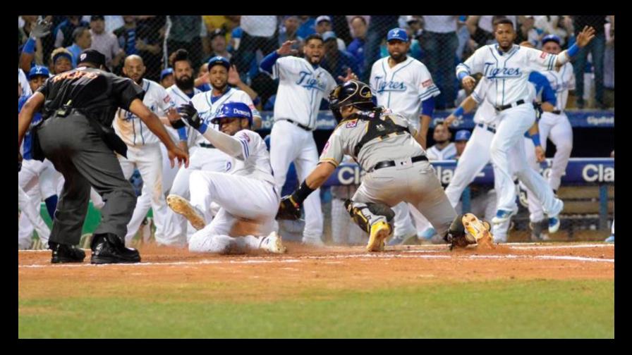 Hitos de esta postemporada: juego maratónico de Águilas vs Licey es primero en la historia Hitos de esta postemporada: juego maratónico de Águilas vs Licey es primero en la historia