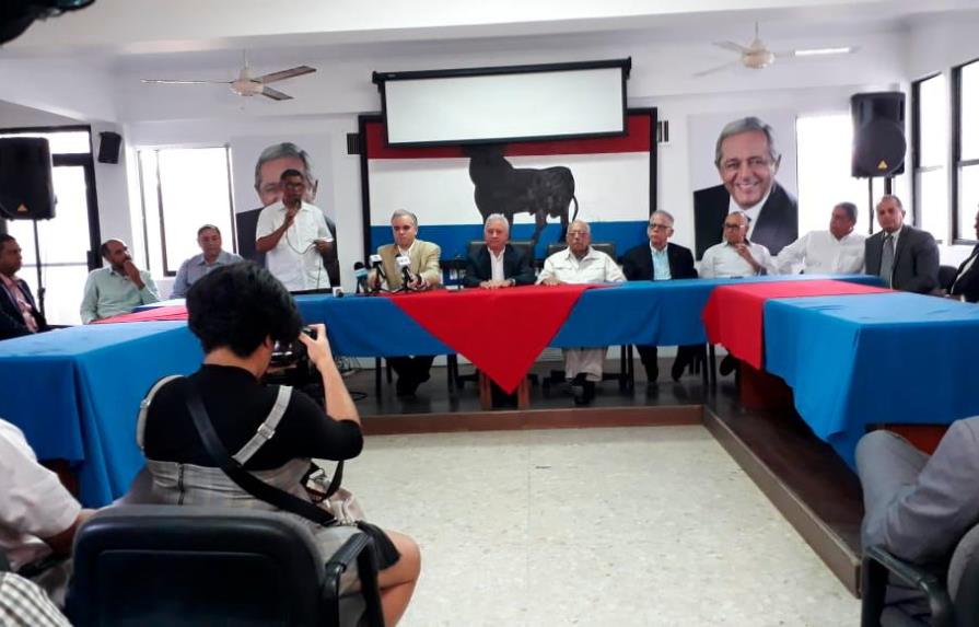 El PRSD proclama a Antonio Taveras Guzmán como candidato a senador por Santo Domingo