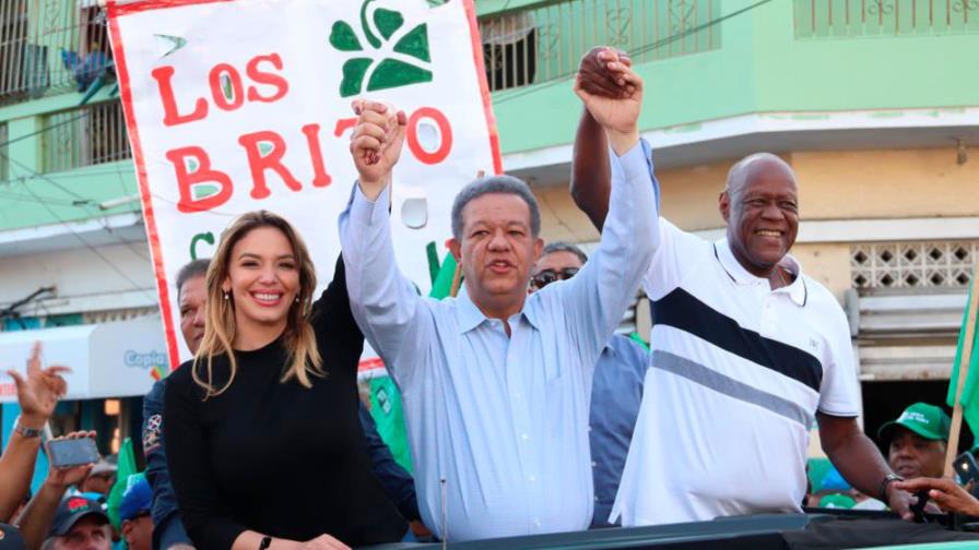 Leonel dice Junta Central Electoral no tenía que modificar boleta electoral