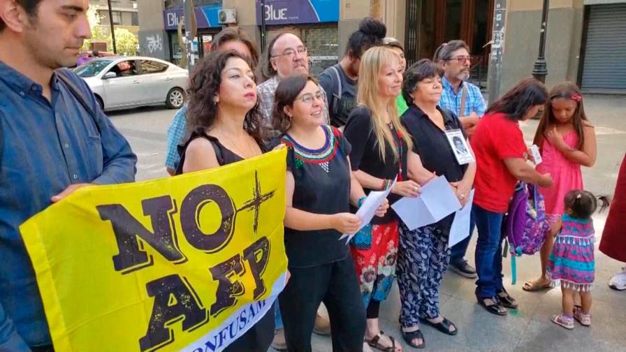 Agrupaciones sociales de Chile inician campaña a favor de nueva Constitución