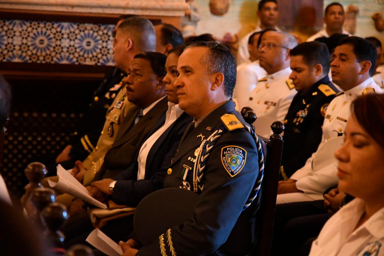 Jefe de la Policía, Ney Aldrin Bautista.