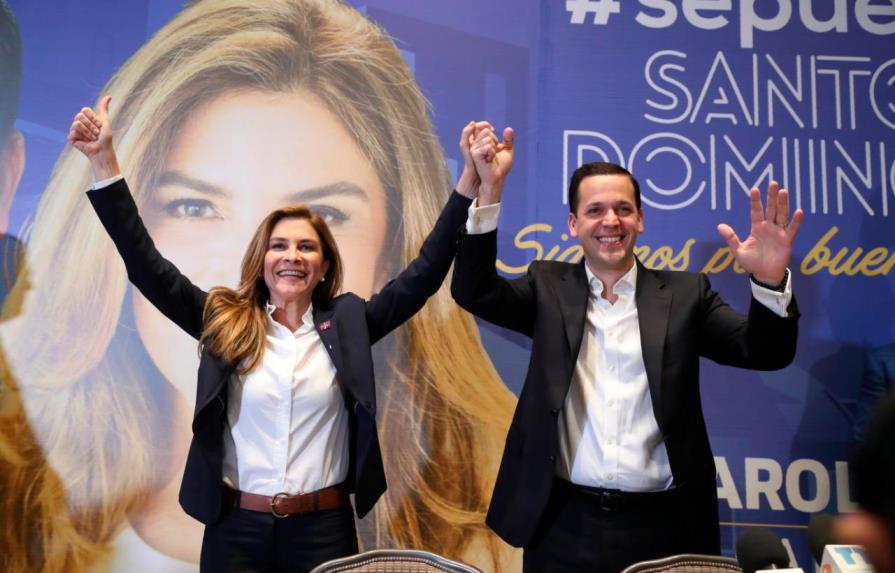 Carolina Mejía se compromete a implementar las propuestas de campaña de Hugo Beras 