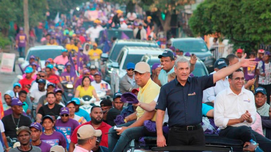 Gonzalo Castillo afirma que él es “el capitán” que el país necesita 