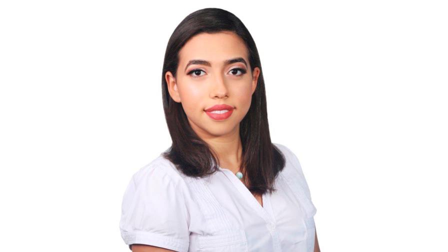 Aurora Pérez, de 19 años, busca ser la alcaldesa más joven del país