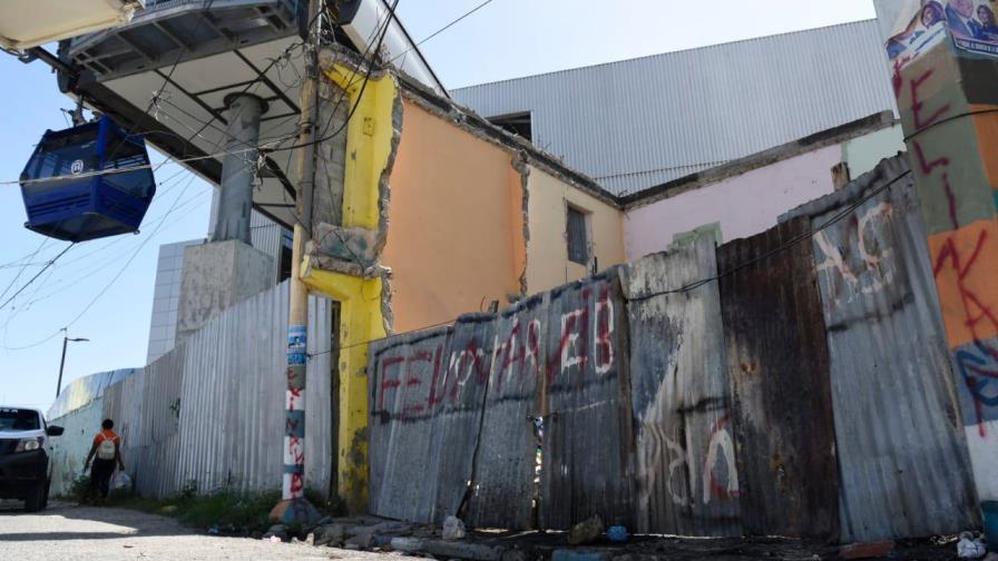 Incendio en parte trasera de parada del Teleférico se trató de desperdicios