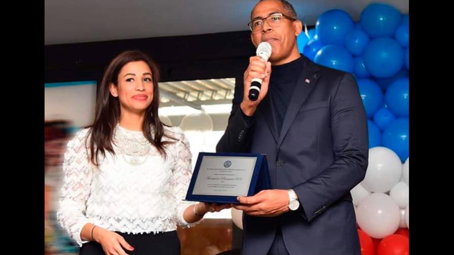 Dominicanos en Italia celebran Independencia con mensaje de paz y un grito por la democracia Dominicanos en Italia celebran Independencia con mensaje de paz y un grito por la democracia