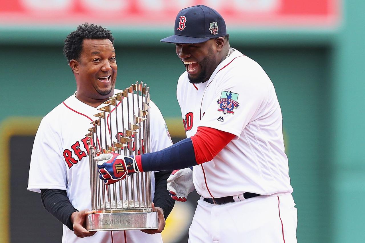 Pedro Martínez y David Ortiz, los posibles gerentes del equipo dominicano que participará en el Clásico Mundial de Béisbol. (Fuente externa)