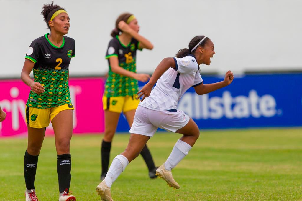 La República Dominicana derrota 2-1 a Jamaica en San Cristóbal y avanzó por primera vez a la semifinal del Premundial sub-20 de fútbol femenino de la Concacaf