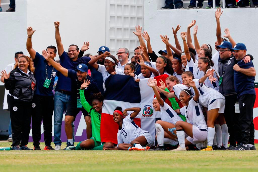 La República Dominicana derrota 2-1 a Jamaica en San Cristóbal y avanzó por primera vez a la semifinal del Premundial sub-20 de fútbol femenino de la Concacaf