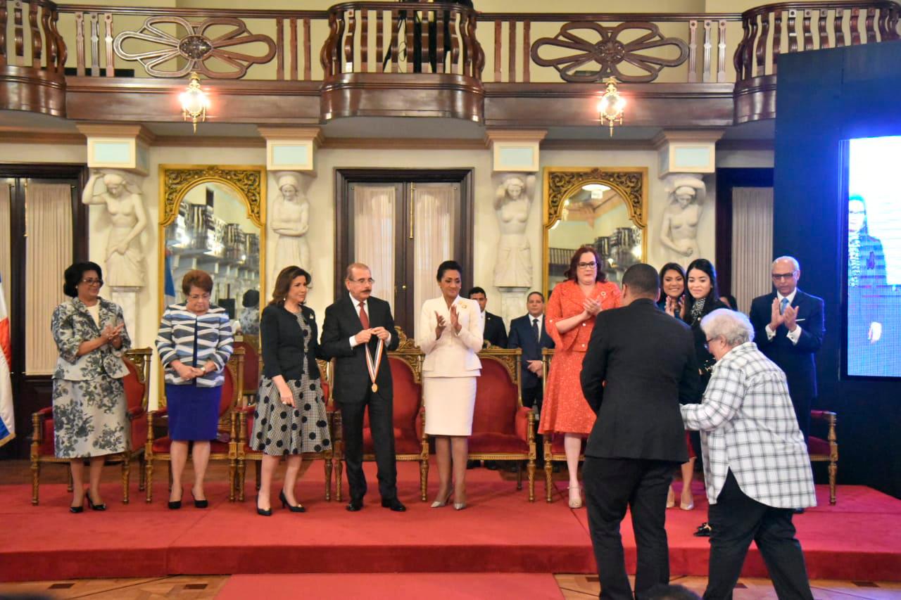 El acto estuvo encabezado por el presidente Danilo Medina.