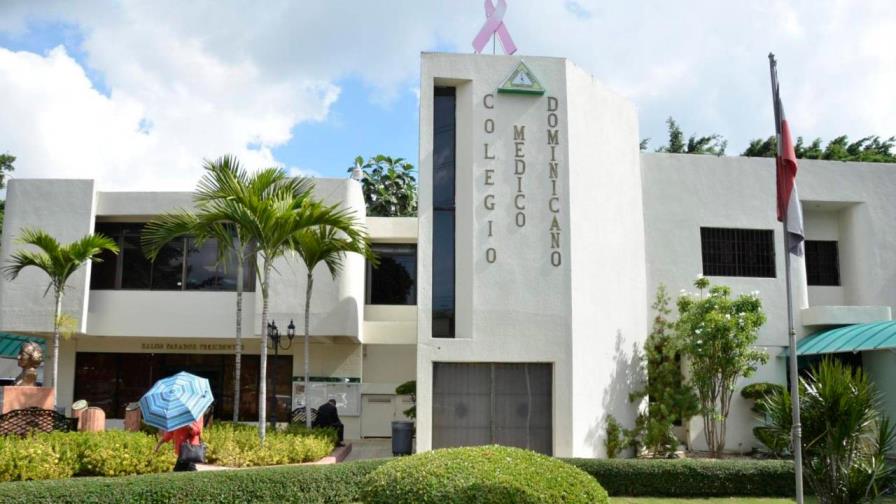 Colegio Médico aclara marcha del miércoles no se dirigía a casa del presidente