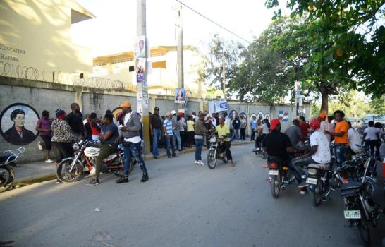 En San Cristóbal el motoconcho hace su agosto en las elecciones municipales En San Cristóbal el motoconcho hace su agosto en las elecciones municipales