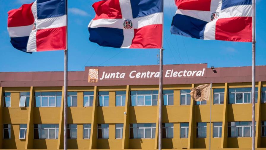 Descuadre de actas genera tensión en distrito municipal de Elías Piña Descuadre de actas genera tensión en distrito municipal de Elías Piña