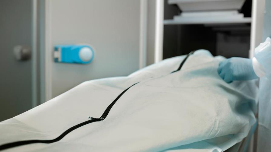 No se recomienda realizar autopsias a fallecidos por COVID-19 No se recomienda realizar autopsias a fallecidos por COVID-19