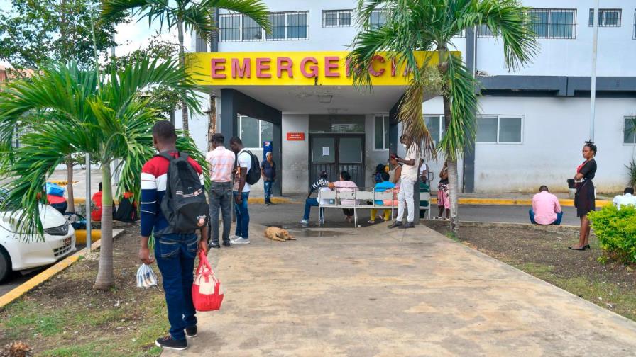 Disminuye emergencia en los hospitales del Gran Santo Domingo, pese aumento del COVID-19 Disminuye emergencia en los hospitales del Gran Santo Domingo, pese aumento del COVID-19