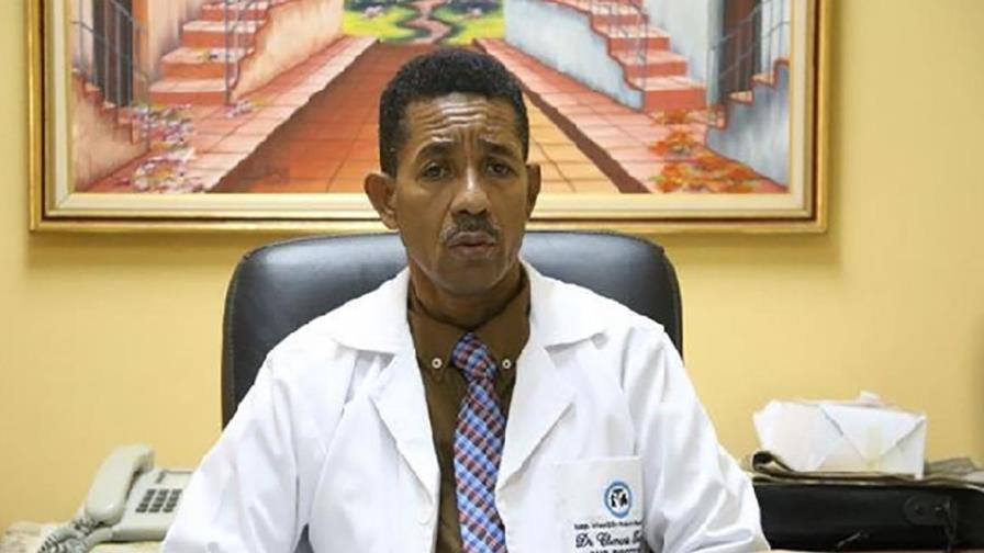 Infectólogo: no se romperá cadena de contagio si siguen las aglomeraciones 