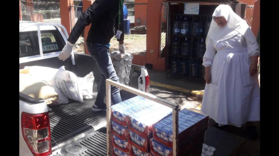Conape continúa reforzando de alimentos e insumos médicos a los centros geriátricos en todo el país