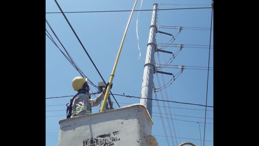 Chichiguas sacan de servicio 14 líneas de transmisión eléctrica