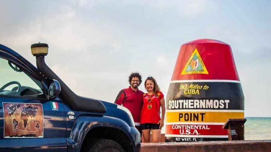 La pandemia dejó varados a dos trotamundos en un estacionamiento de Florida