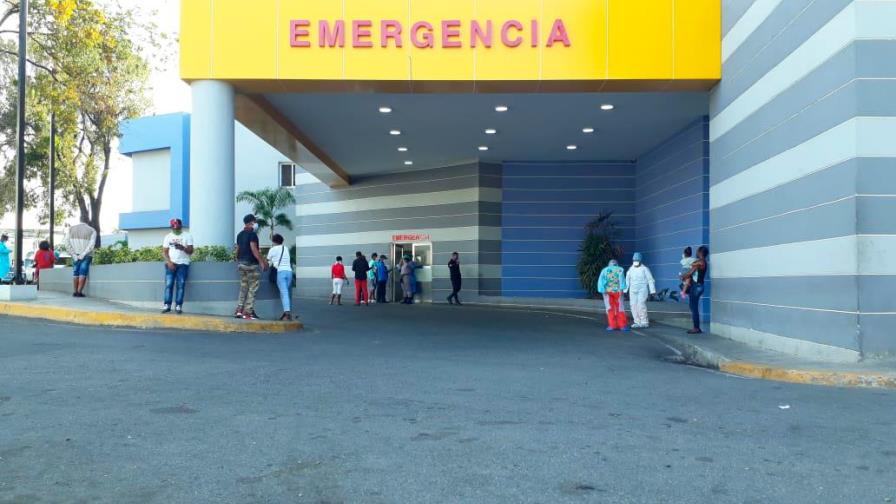 Reportan al menos tres muertos por consumo de clerén o Tapa Floja en el hospital Moscoso Puello
