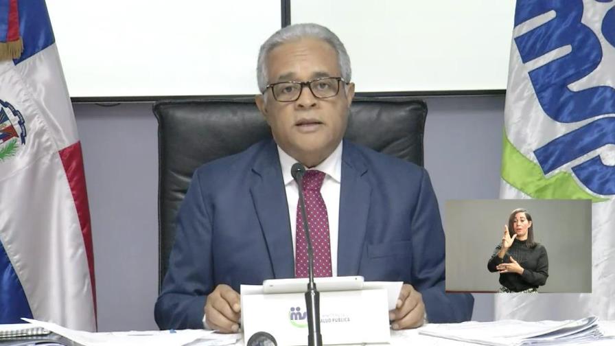 No es verdad que haya ausencia absoluta de equipos de protección en los hospitales, dice el ministro de Salud Pública