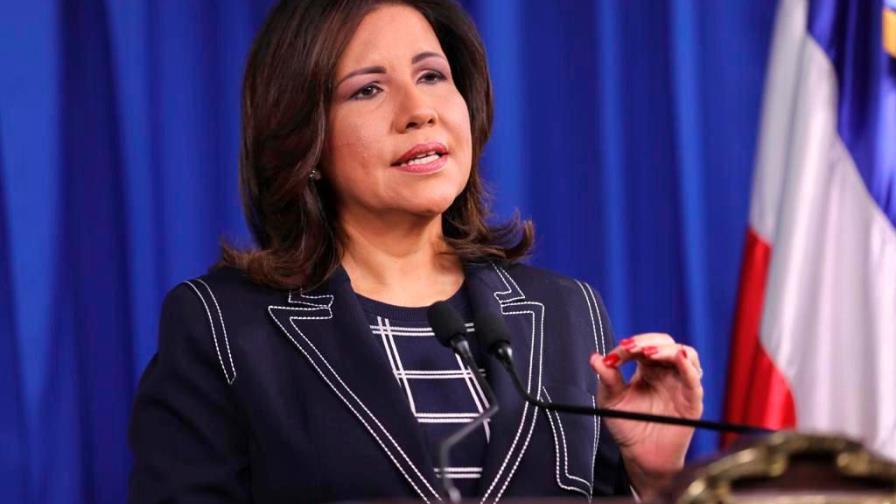 Vicepresidenta ofrece declaraciones al país sobre programas sociales ante COVID-19