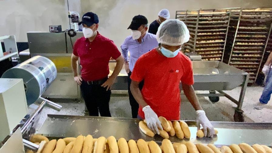 Gonzalo apoya mipymes y auspicia panaderías para que no se pierdan empleos