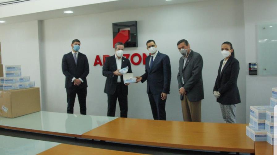 Zonas francas entregan 45 mil mascarillas a la Comisión de Alto Nivel para COVID-19