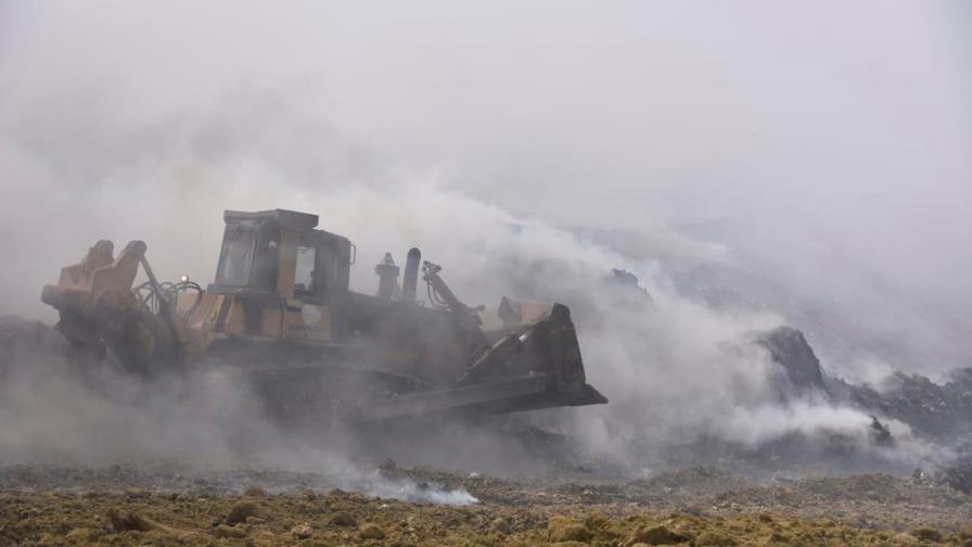 Se intensifica humareda en el vertedero Duquesa