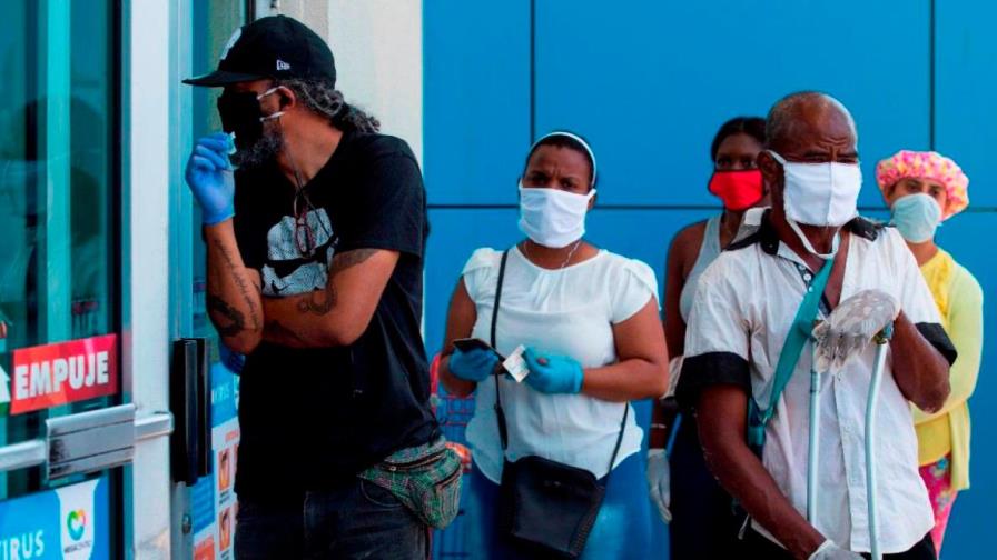 Santo Domingo y el Distrito Nacional, demarcaciones del país que registran más de 2,000 casos de COVID-19